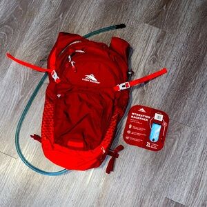 High Sierra Crimson Hydration Backpack